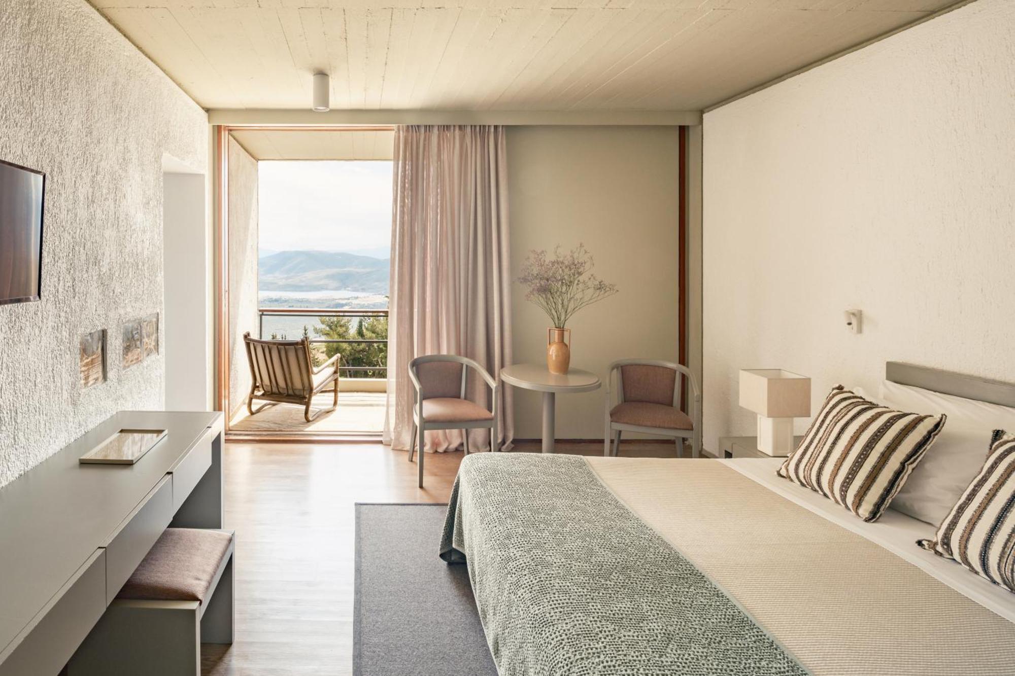 Amalia Hotel Delphi Exterior photo